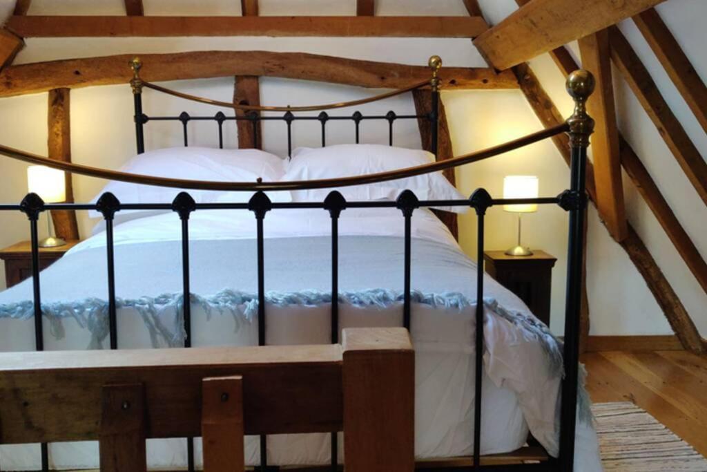 Cosy Listed Barn In Peaceful Country Village Granborough Ngoại thất bức ảnh